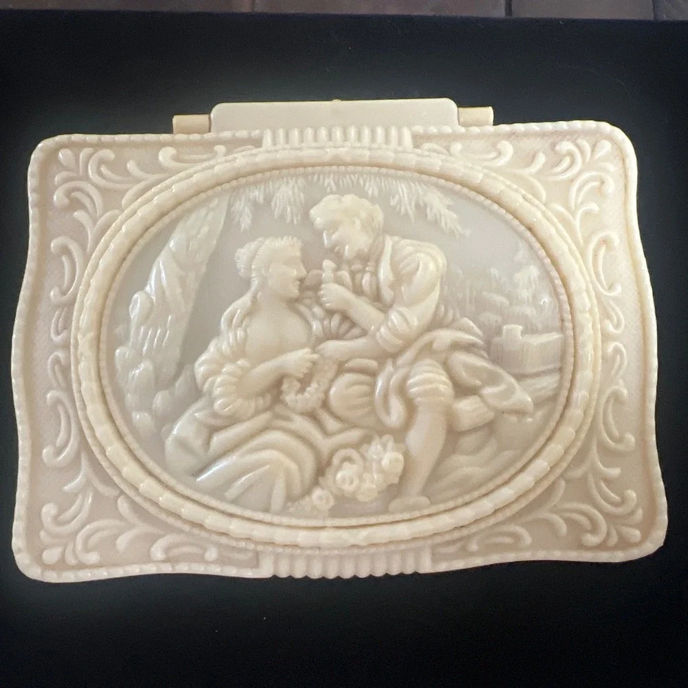 VTG Celluloid Jewelry Trinket‎ Box Raised Relief Courting Couple & Mirror 4.5